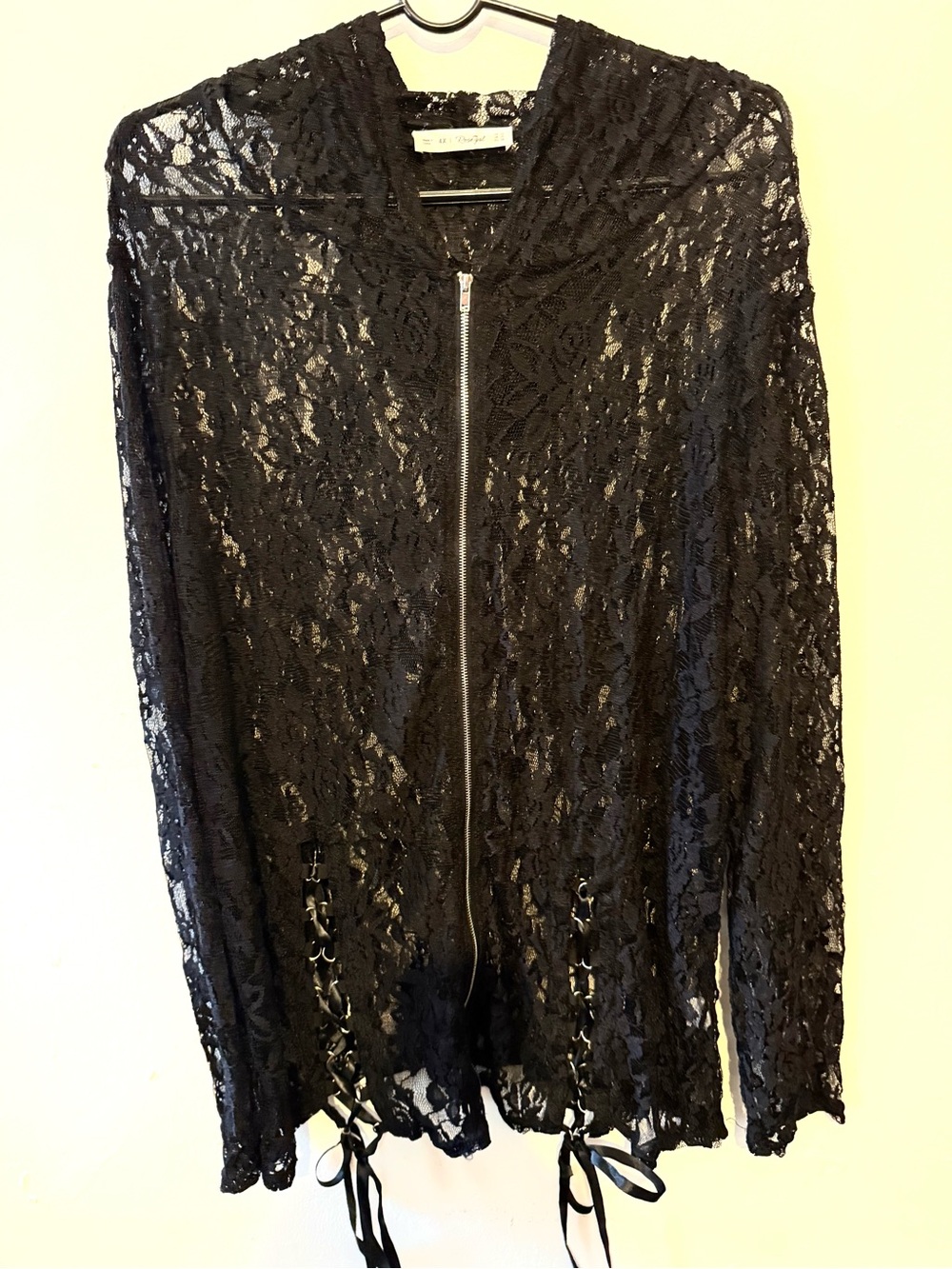 Rosegal Black Lace Zip-Front hoodie